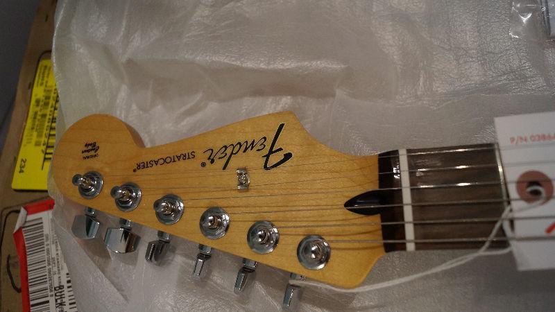 Guitare Fender Stratocaster NEUF
