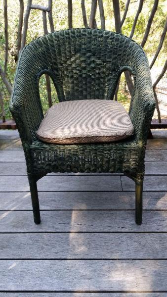 Ensemble Chaise & Table Rotin