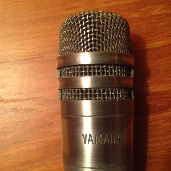 micro Yamaha MZ105be microphone