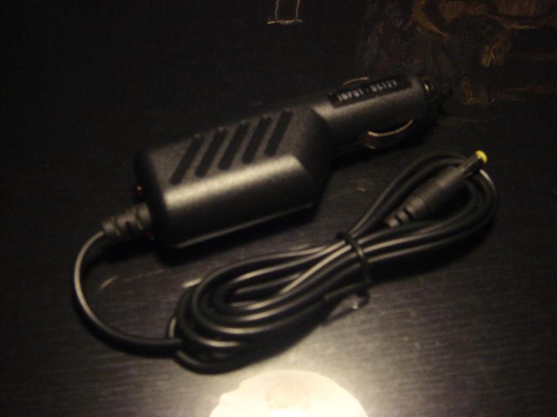 SONY PSP-CHARGEUR VOITURE/CAR CHARGER (NEUF/NEW)