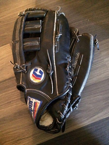 Cooper Baseball Glove