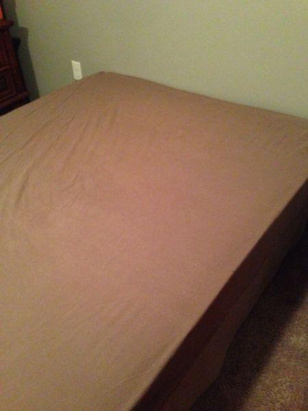 Fitted Flannel Sheet for Double Bed