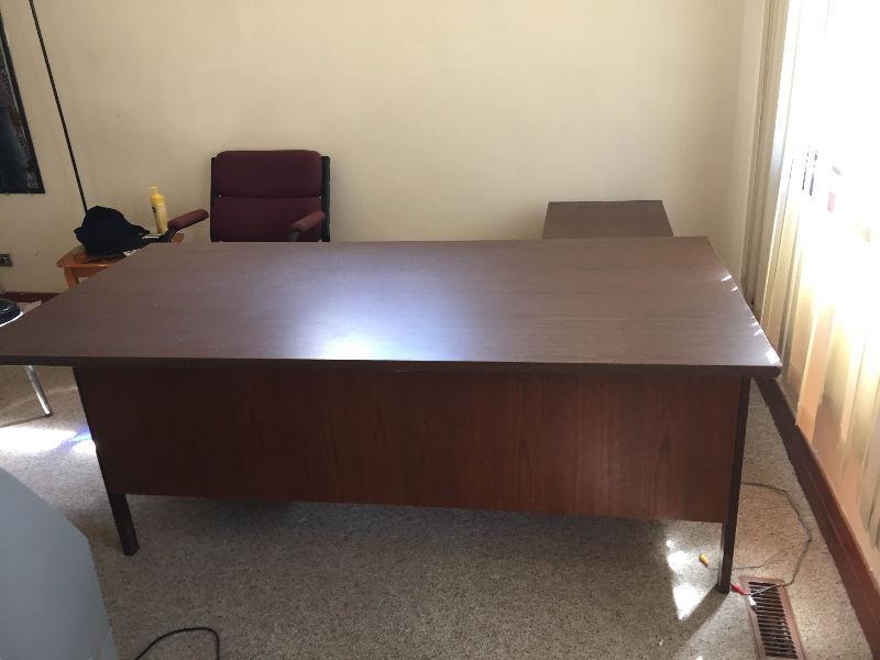 OFFICE Desk with Drawers & Storage