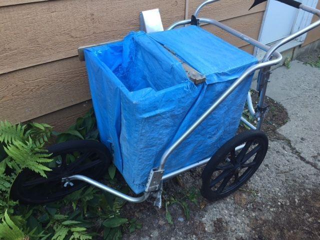 Newspaper or Flyer 3 wheel cart
