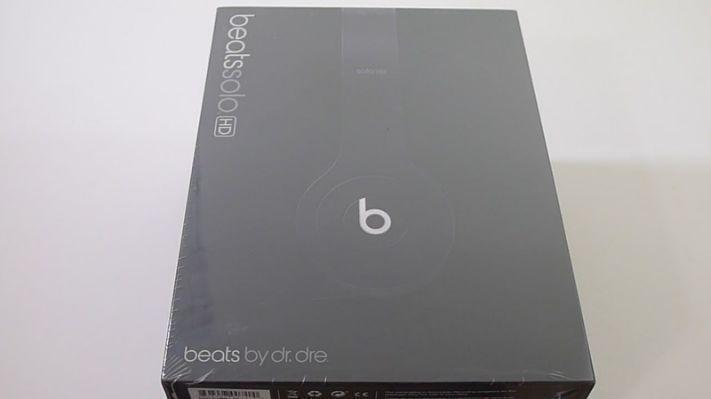 Beats by Dre Solo HD black headphones (new)