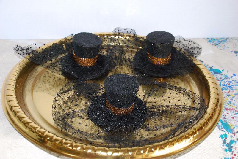 Decoration - miniature black top hats (qty 23)