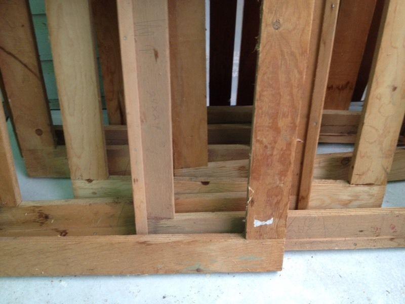 Wood stretcher frames
