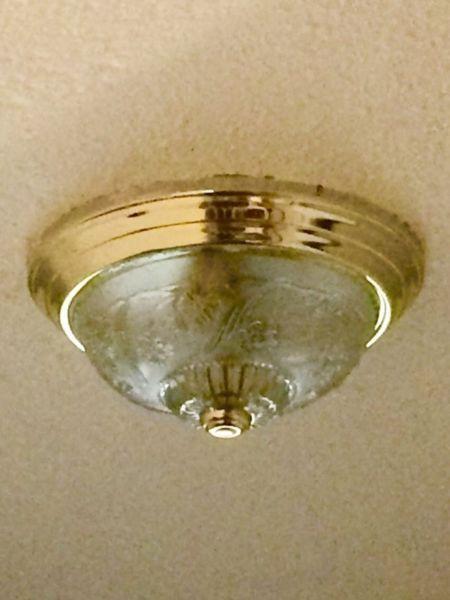 Flush mount light fixture