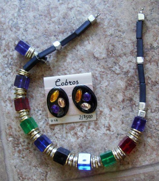 1980's -- Cube choker and Earring SET