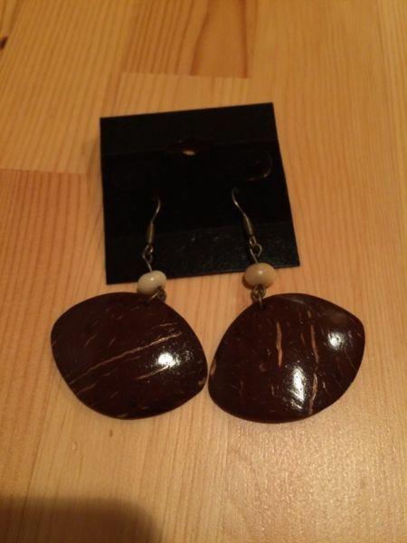 7 Pairs Boho Coconut Shells Earrings (New)