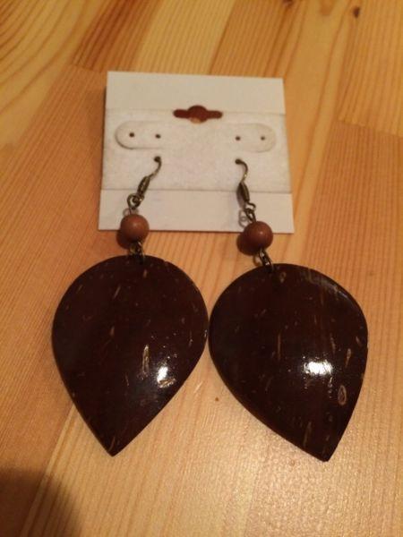 7 Pairs Boho Coconut Shells Earrings (New)