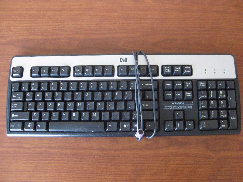 Older HP Keyboard*Not A USB*