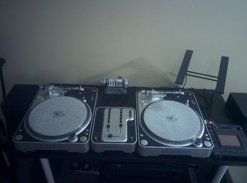 Full DJ set up: Stanton T80, M202, Kaosspad KP3, Serato SL1