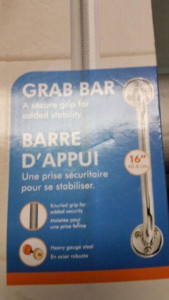 Grab Bar New in Box Perfect for tubs or showers Paid 45 Sell