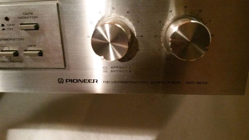 Pioneer Reverb amplifier SR-303