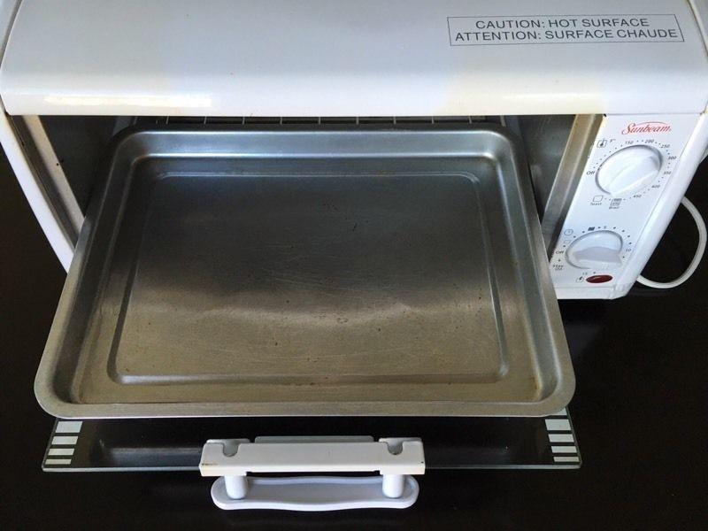 Sunbeam Toaster Oven-4 slice/white