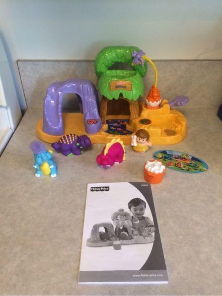 FISHER PRICE LITTLE PEOPLE CAVEMAN BABY DINO LAND PLAYSET!