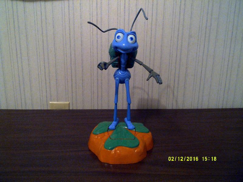 Pixar: A Bug's Life: big electronic talking Flik - USED
