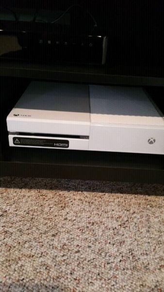 Xbox one + 7 games