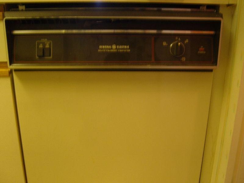 Dishwasher (built-in)