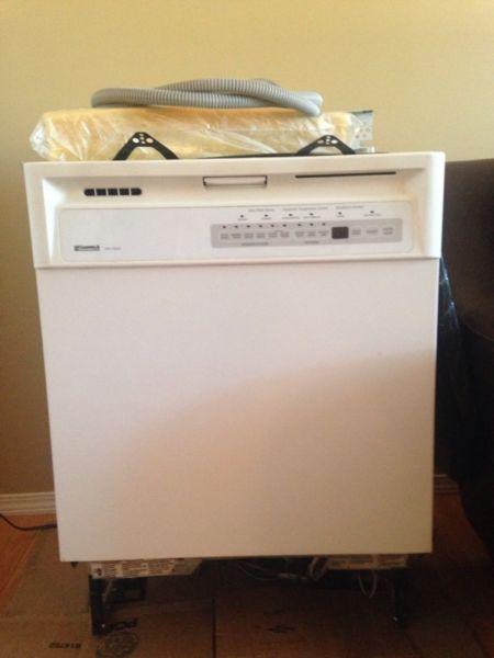 Built in kenmore dishwasher