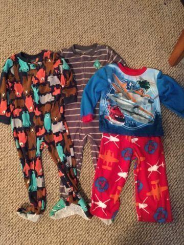 Boys 3T Fleece PJ's