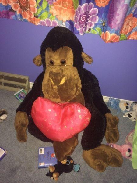 Large monkey teddy with heart