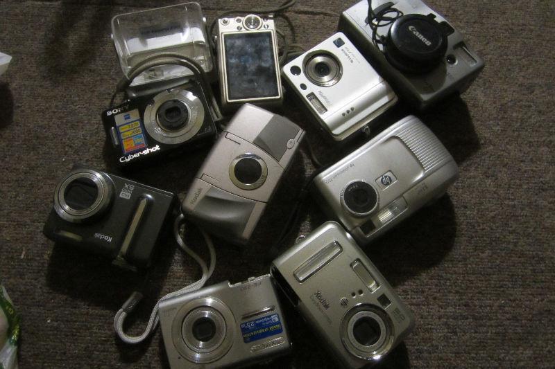 cameras for parts EVERYTHINGS 5 BUCKS