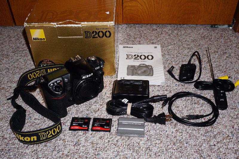 Nikon D200 DSLR body only and accessories