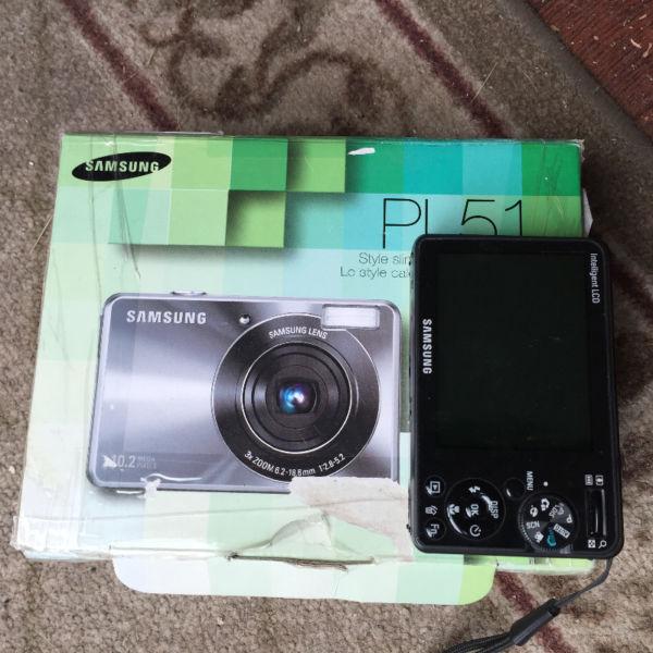 SAMSUNG PL51 Slim Black Camera $50