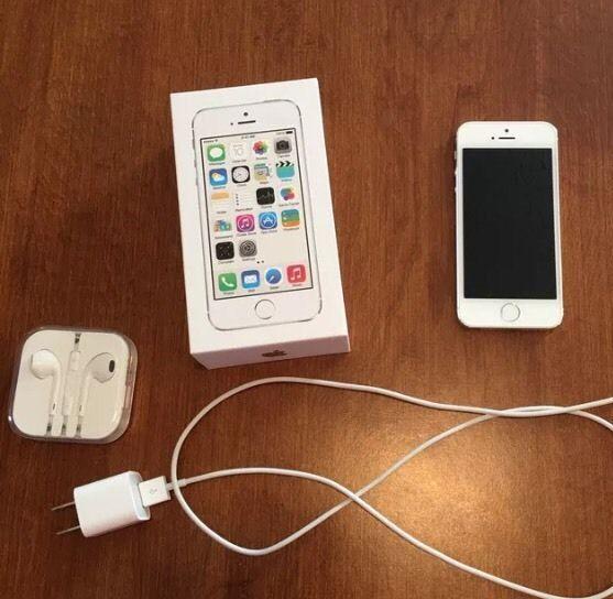 Mint iPhone 5S (Rogers) 16gb -Kelowna