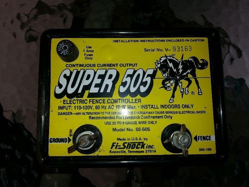 Electric Fence Controller Super 505 $20.00 OBO