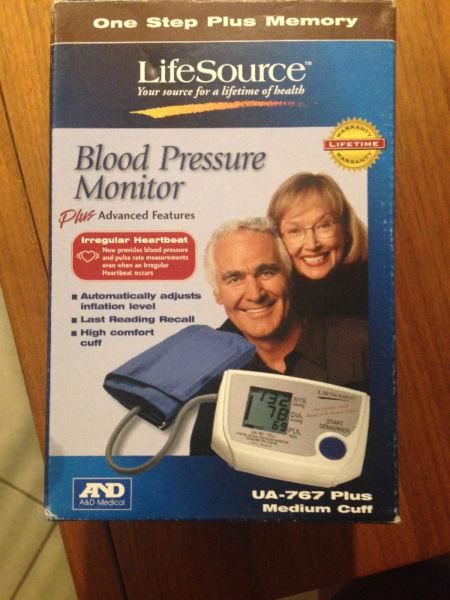 LifeSaurce Blood Pressure monitor, (brand new)