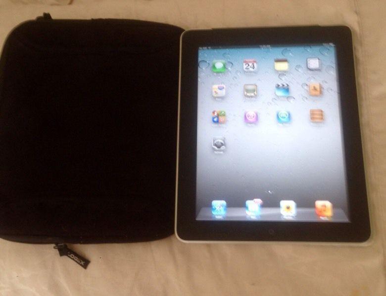 I PAD -32 GB EXCELLENT CONDITION!