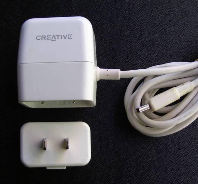 Creative MP2 Universal Charger / AC Adapter