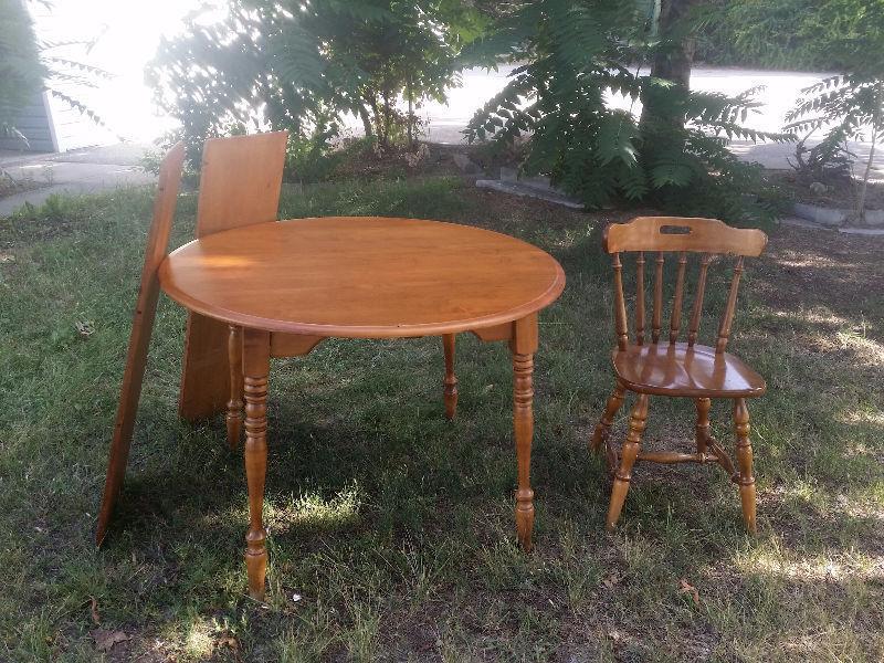 Vintage Antique Oak table and 3 chair set