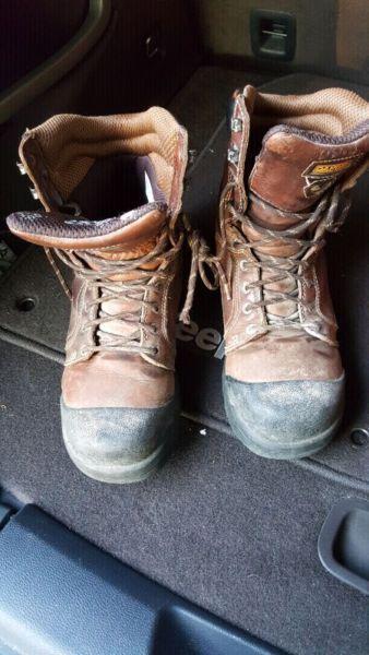 Dakota work boots