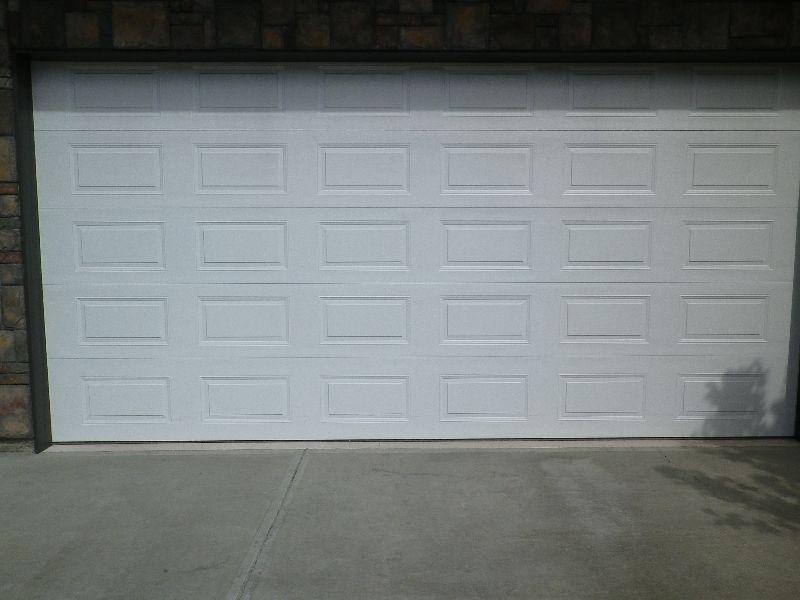 8 X 16 Steelcraft insulated garage door
