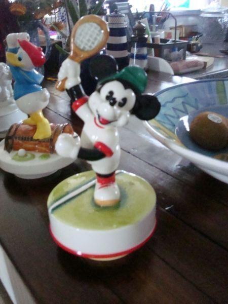 mickey mouse music box playing tennis SCHMID