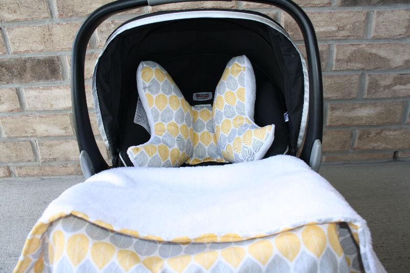 Butterfly wings pillow eliminate microshocks & matching blanket
