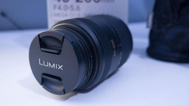 Panasonic Lumix 45-200mm MEGA O.I.S Lens (LOWERED)