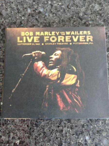Bob Marley and the Wailers - Live Forever