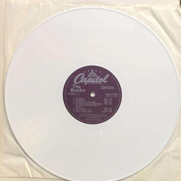 THE BEATLES WHITE ALBUM LP CAPITOL WHITE VINYL PRESSING -MINT R