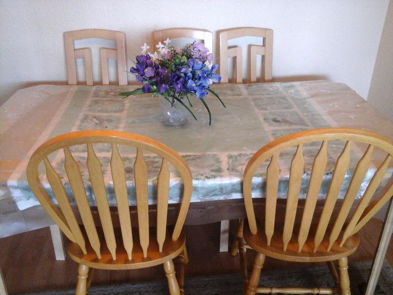 Dining dinning Table with 5 Chairs