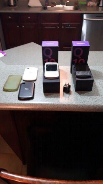 Blackberry Q10 with parts phone