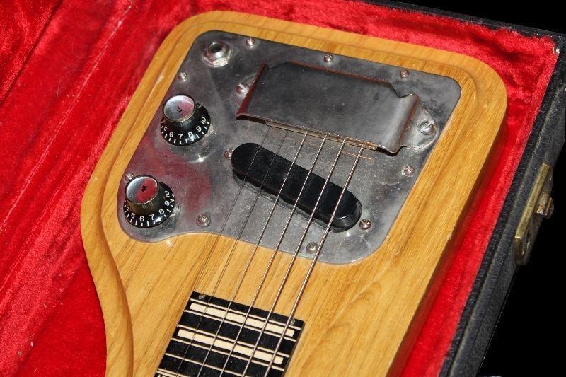 Gibson Skylark Lap Steel Guitar
