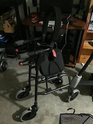 Nexus walker with basket - like new condition!