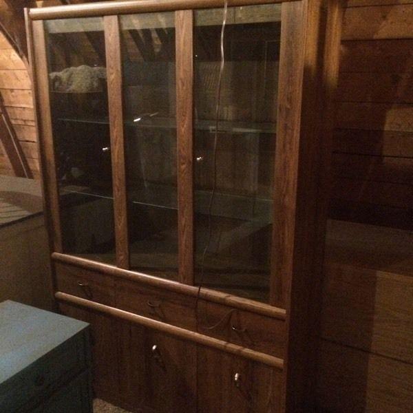 Display case/ China cabinet