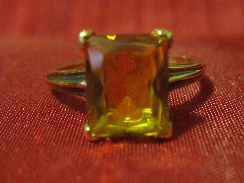 Citrine Stone Ladies Ring