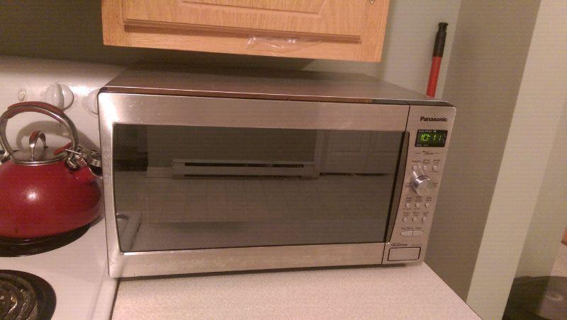 MOVING SALE - Microwave
